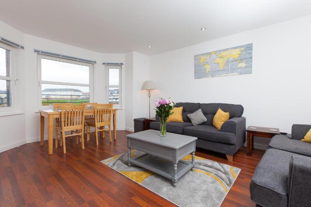 Super Prime Duloch - Dunfermline - 2 Bed Executive Apartment Exterior foto