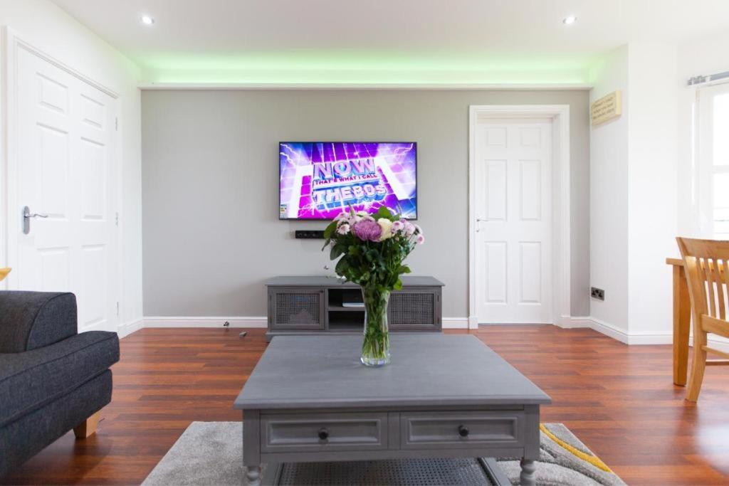 Super Prime Duloch - Dunfermline - 2 Bed Executive Apartment Exterior foto