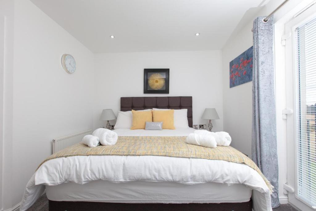 Super Prime Duloch - Dunfermline - 2 Bed Executive Apartment Exterior foto
